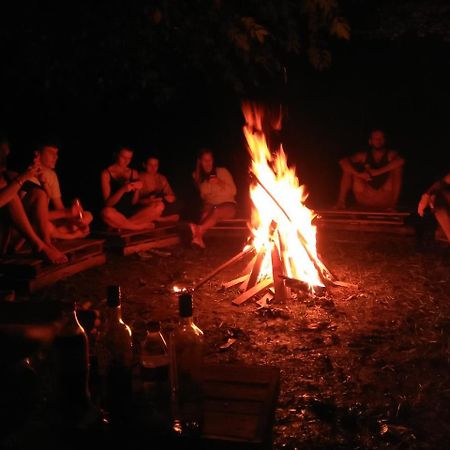One More Night Hostel Sigiriya Eksteriør bilde